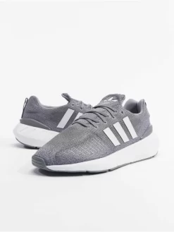 Adidas Originals Herren Sneaker Swift Run 22 In Grau