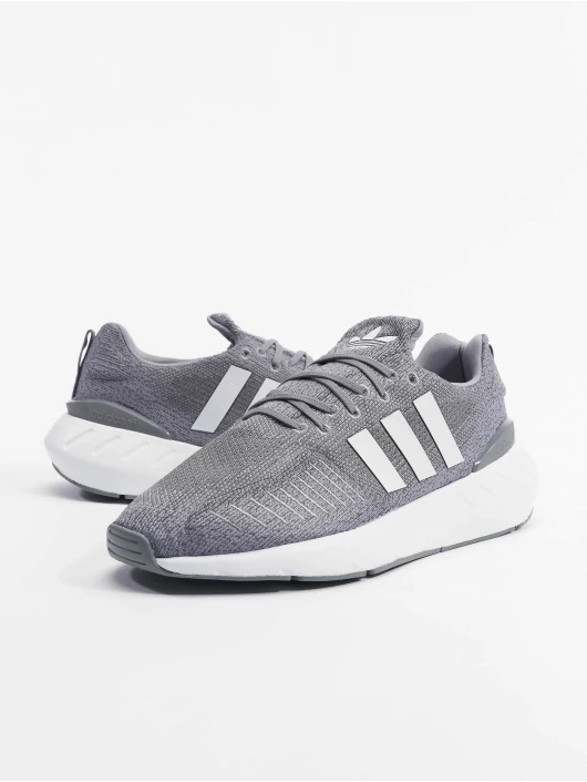 Adidas Originals Herren Sneaker Swift Run 22 In Grau 1 Adidas Originals Herren Sneaker Swift Run 22 In Grau
