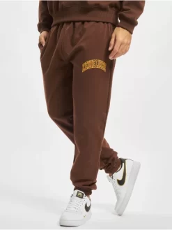 Herren Jogginghose Jimmy In Braun