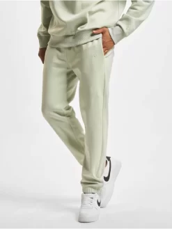 NEW ERA Herren Jogginghose MLB New York Yankees League Essentials Relaxed In Grün