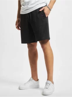 NEW ERA Herren Shorts Team Color Mesh In Schwarz