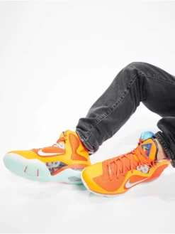 Nike Sneaker Lebron 9 Big Bang (2022) In Orange