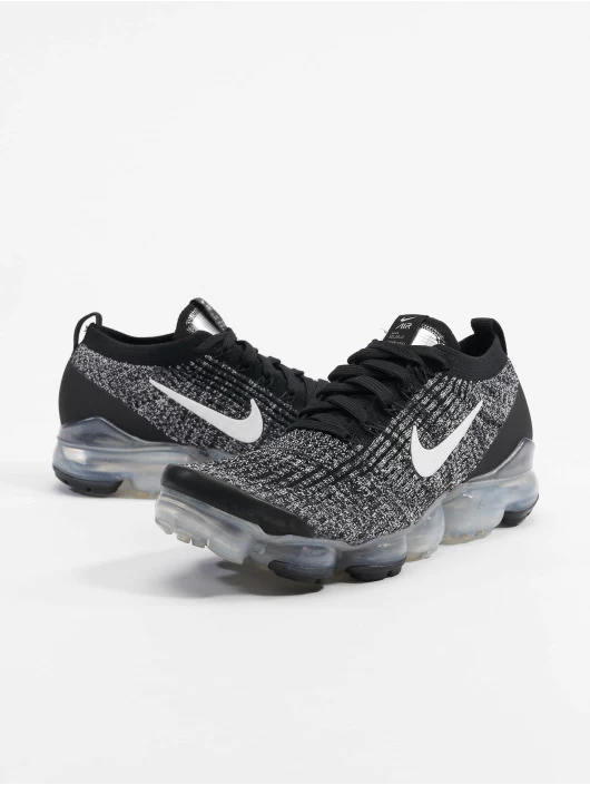 Nike Herren Sneaker Air Vapormax Flyknit 3 In Schwarz 1 Nike Herren Sneaker Air Vapormax Flyknit 3 In Schwarz