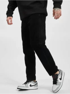 Only & Sons Herren Chino Avi Beam Corduroy In Schwarz