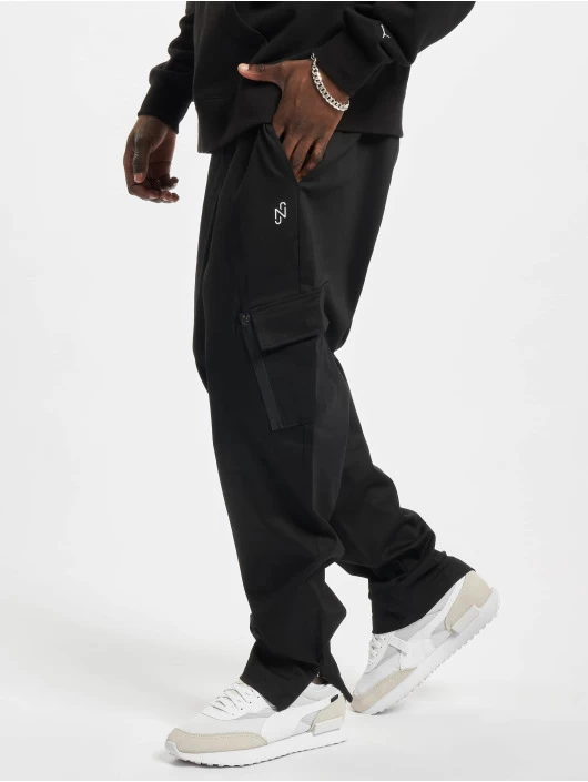 Puma Herren Cargohose X NJR In Schwarz 1 Puma Herren Cargohose X NJR In Schwarz