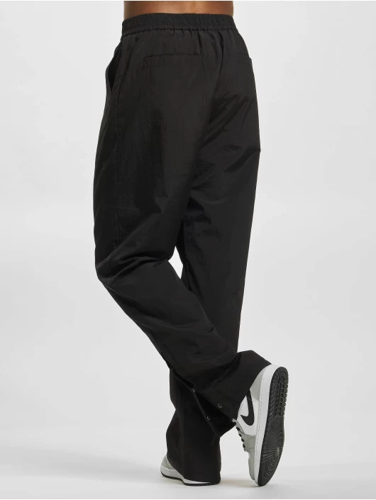 SIXTH JUNE Herren Cargohose Nylon W Buttons In Schwarz 2 SIXTH JUNE Herren Cargohose Nylon W Buttons In Schwarz – Bild 2