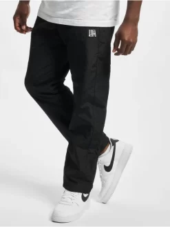 Unfair Athletics Herren Jogginghose UA Crushed In Schwarz