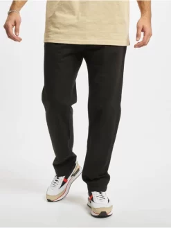 URBAN CLASSICS Herren Chino Straight Leg In Schwarz