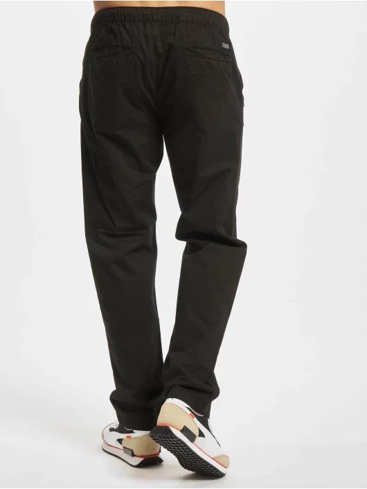 URBAN CLASSICS Herren Chino Straight Leg In Schwarz 2 URBAN CLASSICS Herren Chino Straight Leg In Schwarz – Bild 2