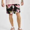 URBAN CLASSICS Herren Shorts Viscose Aop Resort In Schwarz